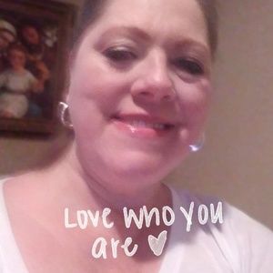 Meet your Posher, Joann